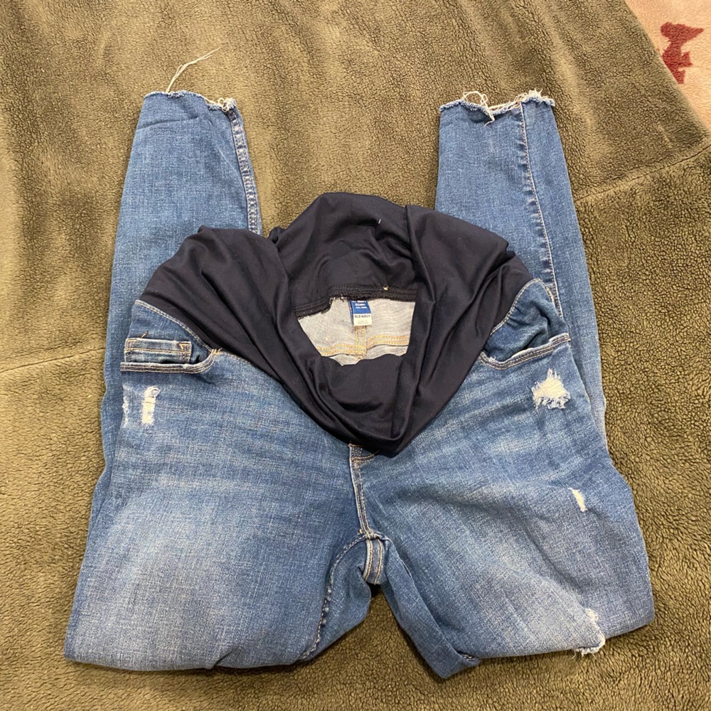 Old Navy Maternity Jeans